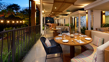 Andaz Papagayo Resort Ostra restaurant