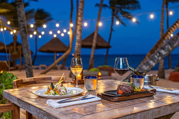 Mahekal Beach Resort dining
