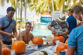 Vacaya gay resort activities