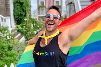Vacaya gay Ptown