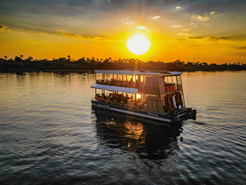 Zambezi river dinner cruise