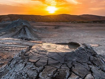 Azerbaijan gay tour - Gobustan mud volcanoes