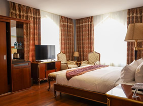 Sheki Palace Hotel room