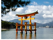 Japan gay tour - Itsukushima Shrine
