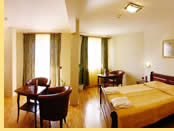 Meridian Hotel Bolyarski room