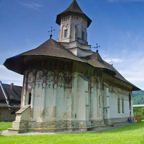 Romania gay tour - Moldovita Monastery