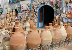 Tunisia pottery