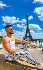 Paris gay tour