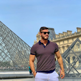 Paris gay travel