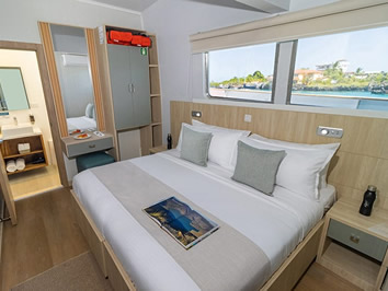 Galapagos Angel Yacht cabin