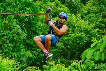 Gay Costa Rica ziplining