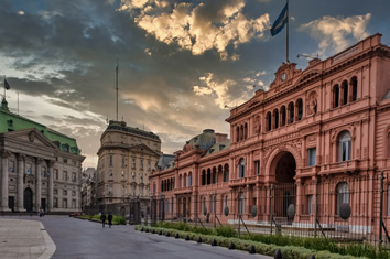 Buenos Aires lesbian tour - Casa Rosada