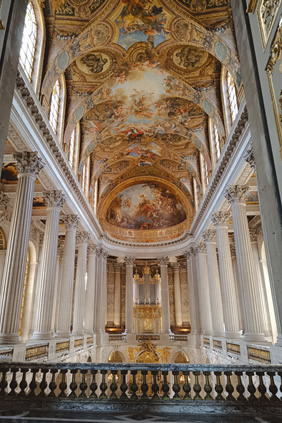Versailles lesbian tour
