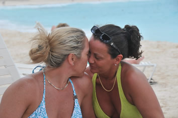 Lesbian Portugal holidays