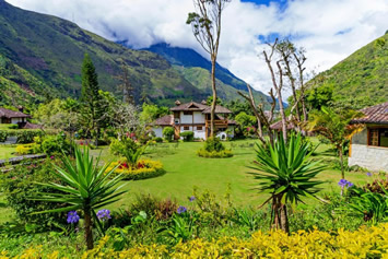Banos Ecuador gay tour
