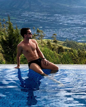 Ecuador gay tour hotels