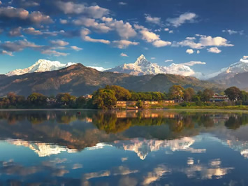 Nepal gay tour - Lake Phewa