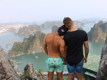 Ha Long Bay gay cruise
