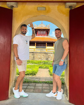 Vietnam gay trip