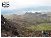 Ecuador gay adventure tour - Ruminahui trekking