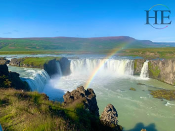 Iceland gay adventure tour - Godafoss