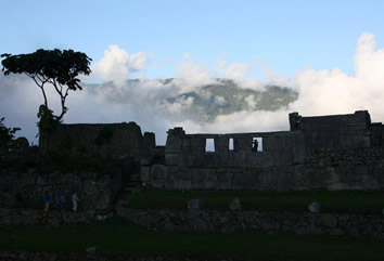Gay Peru Machu Picchu Tour - silouette