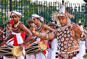 Sri Lanka Kandy festival dancers