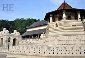 Sri Lanka Sacred Tooth Relic temple