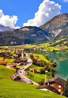Grindelwald Switzerland gay hiking tour