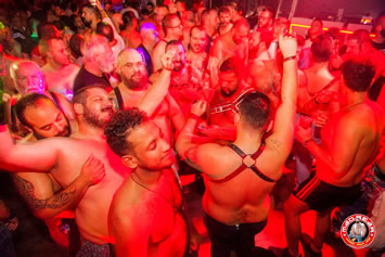 Mad Bear Madrid party