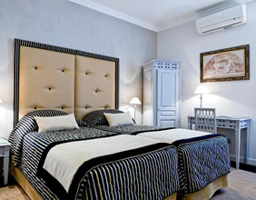 Grand Hotel Des Terreaux Lyon room