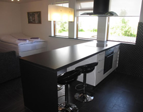 �rt�n Apartment room