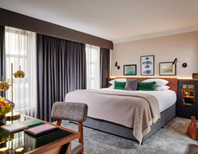 Melia Athens Hotel room