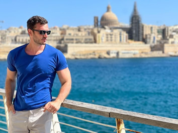 Valletta Malta gay tour