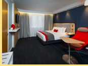Holiday Inn Express Bath Hotel room