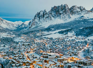 Cortina Dolomiti gay ski week