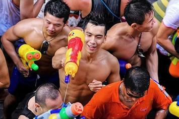 Phuket Songkran gay tour