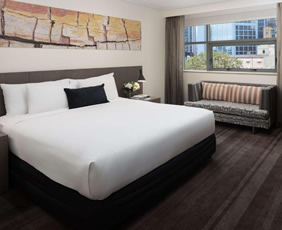 Rydges World Square Hotel room