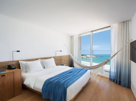 Arpoador Hotel room