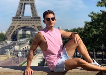 Gay Paris tour