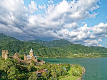 Georgia gay tour - Ananuri