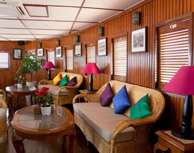 Mekong Pandaw lounge