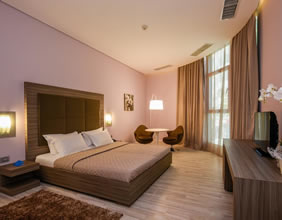 Sky Tower Hotel Tirana room