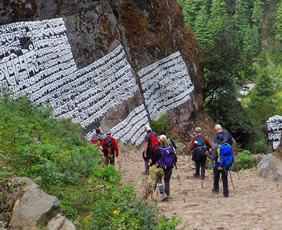 Nepal gay trekking adventure