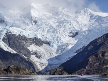Patagonia gay cruise - Brookes Glacier