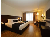 Dazzler Hotel, Lima