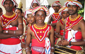 Sri Lanka dancers