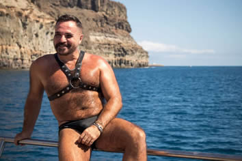 Gran Canaria bear sailing