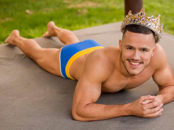 Gran Canaria Carnival gay holidays