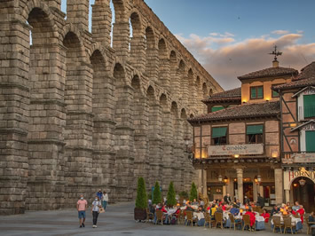 Segovia Spain gay tour